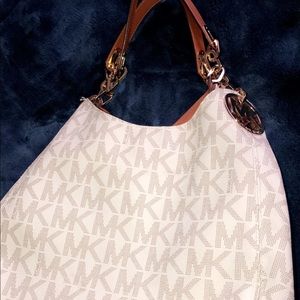 Mk purse lilii large shoulder bag